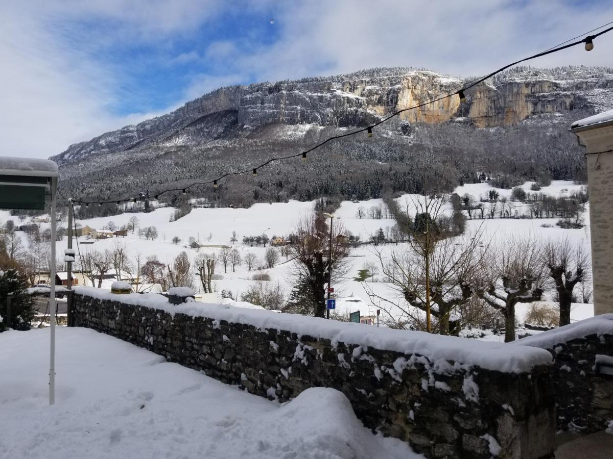 Restaurant Hotel Du Vercors Saint-Martin-en-Vercors Exteriör bild